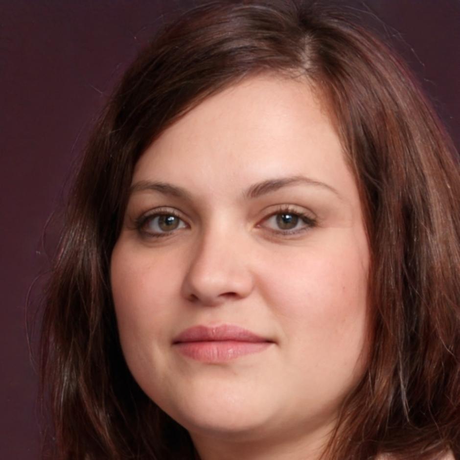 Marie-Claire Dubois, Analyste Senior